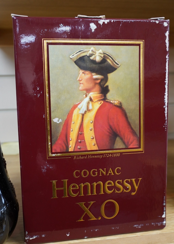 A 1lt bottle of Hennessy XO Cognac. Condition - fair to good, some wear to box